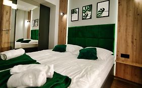 Apartament No 34 Green - Holiday Home Zator
